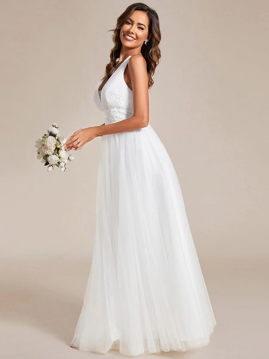 Elegant V-Neck Sleeveless Pleated A-Line Wedding Dress - Image 5