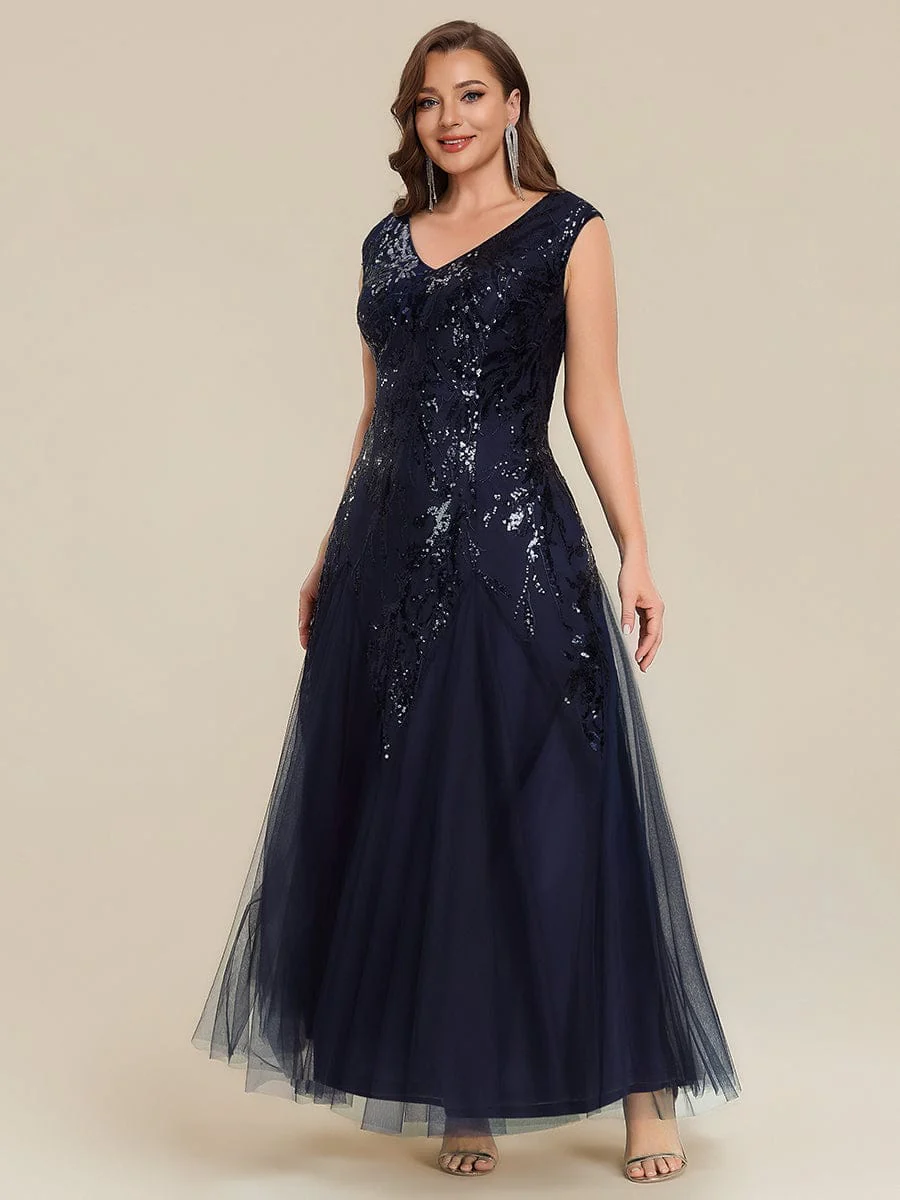 pretty FREYA|Plus Size Embroidered Sequin Cap Sleeve Dress - Image 11