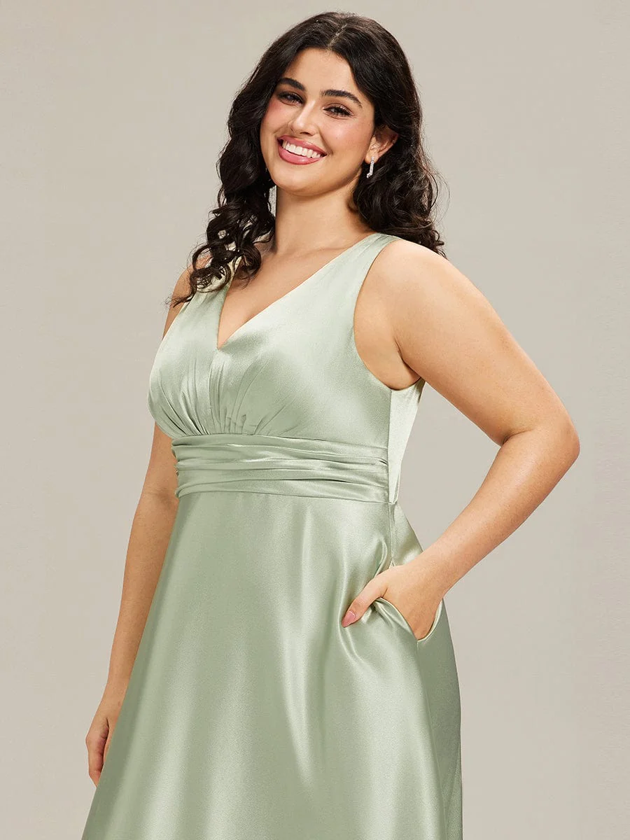 pretty INDY|Plus Size Sleeveless Empire Waist Satin Maxi Bridesmaid Dress With Pockets - Image 14
