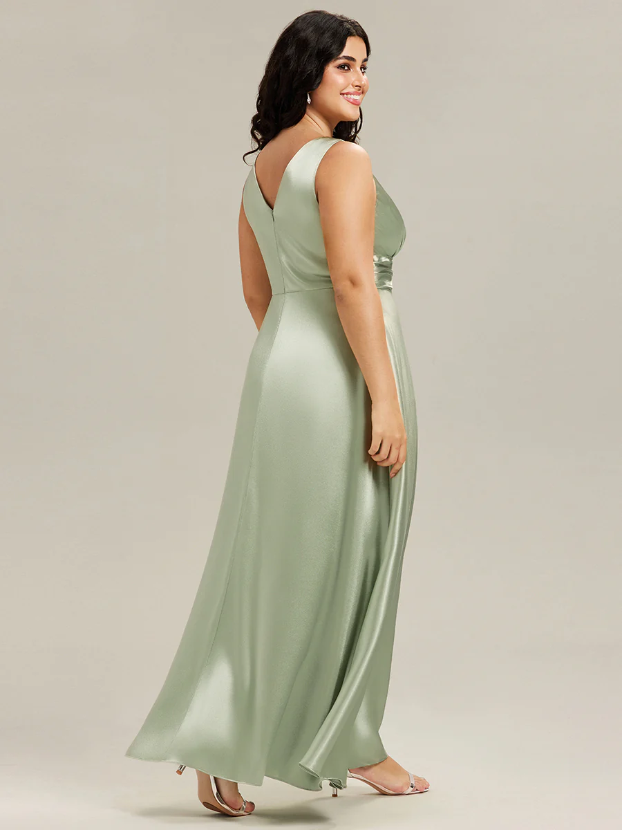 pretty INDY|Plus Size Sleeveless Empire Waist Satin Maxi Bridesmaid Dress With Pockets - Image 4