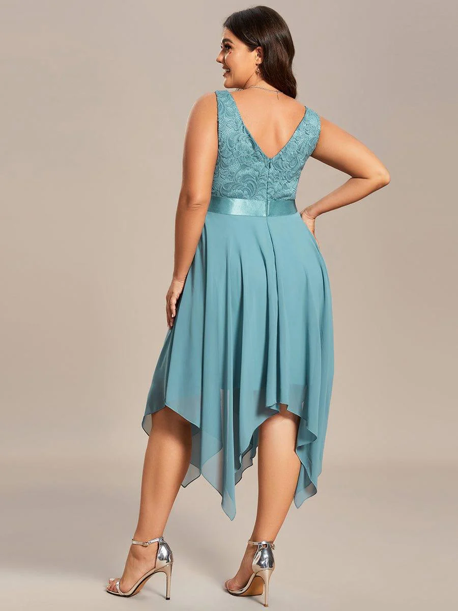 pretty COSTA|Plus Size Stunning V Neck Lace & Chiffon Prom Dress for Women - Image 92